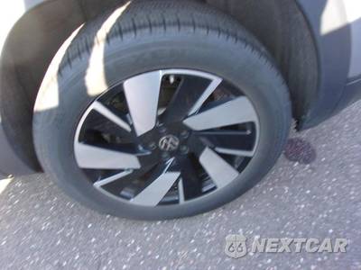 2025 Volkswagen Atlas Cross Sport 2.0T SE w/Technology - zdjęcie 6 z 22 - miniatura