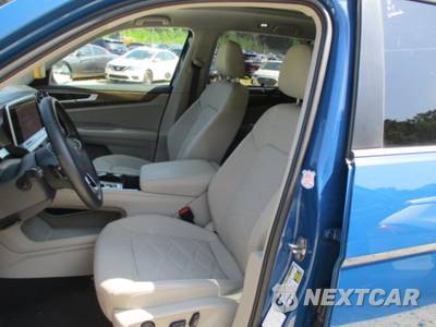 2025 Volkswagen Atlas 2.0T SE w/Technology - zdjęcie 6 z 28 - miniatura