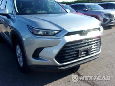 2025 Toyota Grand Highlander XLE - zdjęcie 13 z 23 - miniatura