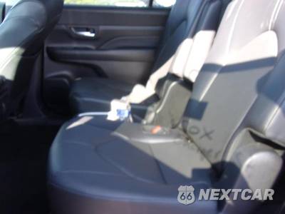 2025 Toyota Grand Highlander XLE - zdjęcie 18 z 23 - miniatura