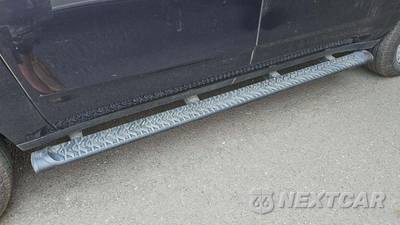 2025 Chevrolet Suburban Z71 2Z7 - zdjęcie 28 z 32 - miniatura