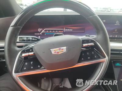 2025 Cadillac Escalade ESV Premium Luxury 1SB - zdjęcie 10 z 23 - miniatura