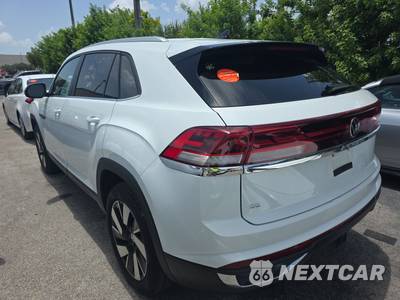 2025 Volkswagen Atlas Cross Sport 2.0T SE w/Technology - zdjęcie 6 z 24 - miniatura
