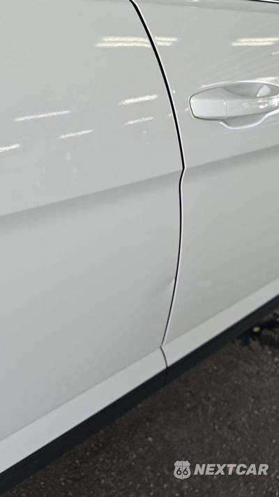 2025 Volkswagen Atlas Cross Sport 2.0T SE w/Technology - zdjęcie 20 z 24 - miniatura
