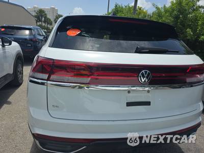 2025 Volkswagen Atlas Cross Sport 2.0T SE w/Technology - zdjęcie 5 z 24 - miniatura