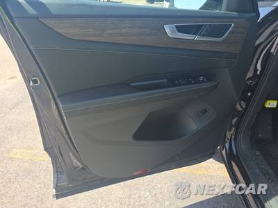 2025 Volkswagen Atlas 2.0T SEL - zdjęcie 9 z 21 - miniatura