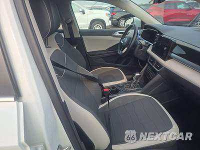 2025 Volkswagen Taos SE - zdjęcie 8 z 24 - miniatura