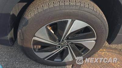 2025 Volkswagen Taos SE - zdjęcie 21 z 24 - miniatura