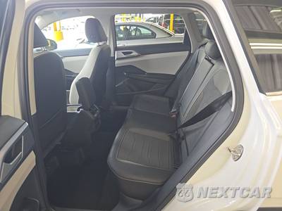 2025 Volkswagen Taos SE - zdjęcie 13 z 23 - miniatura