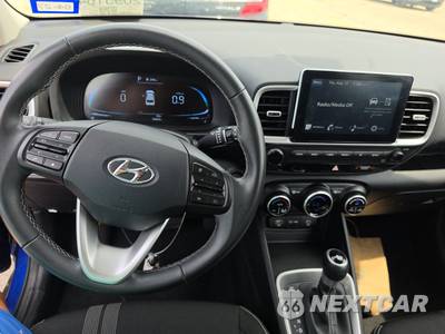 2025 Hyundai Venue SEL - zdjęcie 11 z 23 - miniatura