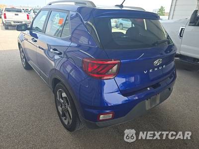 2025 Hyundai Venue SEL - zdjęcie 6 z 23 - miniatura