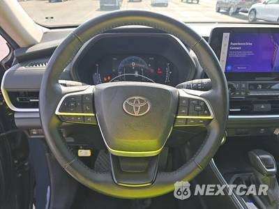 2025 Toyota Grand Highlander XLE - zdjęcie 10 z 25 - miniatura