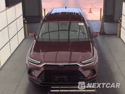 2025 Toyota Grand Highlander XLE - zdjęcie 2 z 27 - miniatura