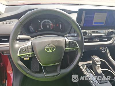 2025 Toyota Grand Highlander XLE - zdjęcie 10 z 27 - miniatura
