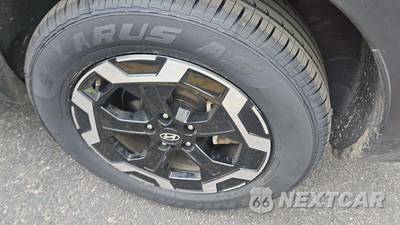 2025 Hyundai Santa Fe SEL - zdjęcie 29 z 33 - miniatura