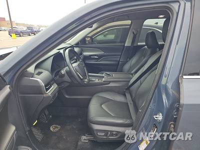 2025 Toyota Grand Highlander XLE - zdjęcie 7 z 27 - miniatura