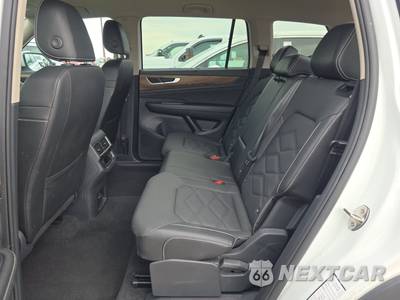 2025 Volkswagen Atlas 2.0T SE w/Technology - zdjęcie 13 z 25 - miniatura