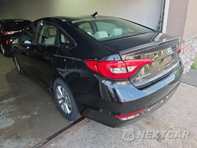 2015 Hyundai Sonata SE - zdjęcie 6 z 22 - miniatura