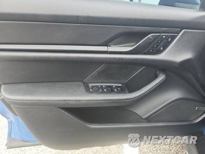 2022 Porsche Taycan 4 Cross Turismo - zdjęcie 9 z 32 - miniatura
