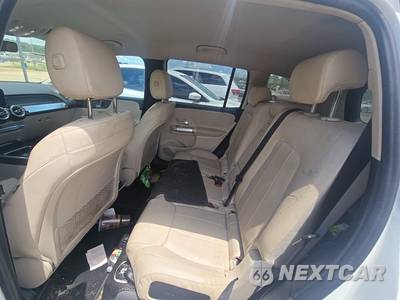 2020 Mercedes-Benz GLB 250 - zdjęcie 13 z 28 - miniatura