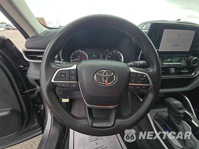 2023 Toyota Highlander L - zdjęcie 10 z 34 - miniatura