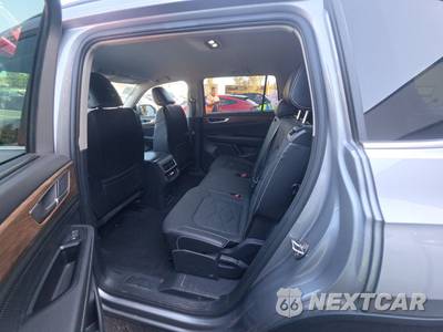2025 Volkswagen Atlas 2.0T SE w/Technology - zdjęcie 13 z 25 - miniatura