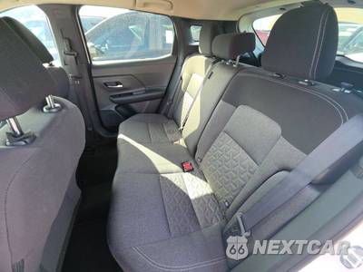 2025 Nissan Kicks SV - zdjęcie 19 z 30 - miniatura