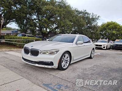2016 BMW 7 Series Sedan 750i xDrive - zdjęcie 6 z 45 - miniatura