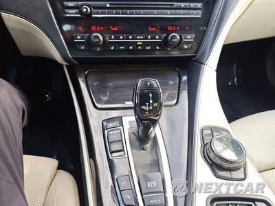 2015 BMW 6 Series Gran Coupe 650i xDrive Sedan M SPORT LINE - zdjęcie 44 z 46 - miniatura