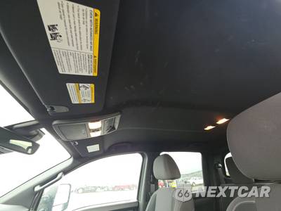2023 Nissan TITAN SV Crew Cab Short Bed - zdjęcie 14 z 38 - miniatura