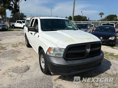 2017 Ram 1500 Tradesman Extended Cab Medium Bed - zdjęcie 2 z 9 - miniatura