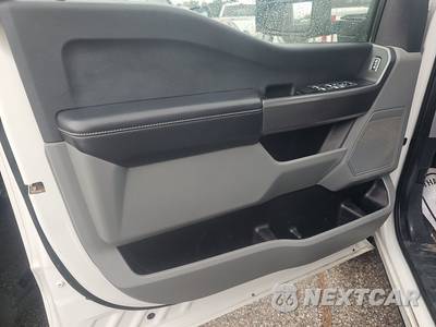 2025 Ford Super Duty F-250 XLT Crew Cab Medium Bed - zdjęcie 9 z 34 - miniatura