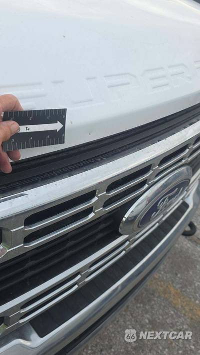 2025 Ford Super Duty F-250 XLT Crew Cab Medium Bed - zdjęcie 31 z 34 - miniatura