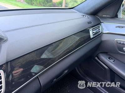 2014 Mercedes-Benz E 63 AMG 4MATIC Sedan - zdjęcie 12 z 23 - miniatura