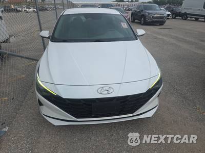 2022 Hyundai Elantra SE - zdjęcie 2 z 31 - miniatura