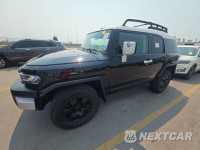 2008 Toyota FJ Cruiser w/Rear Doors
