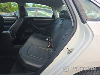 2014 Volkswagen Passat Comfortline - zdjęcie 13 z 39 - miniatura