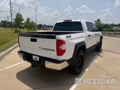 2017 Toyota Tundra SR5 Crew Cab Short Bed - zdjęcie 8 z 29 - miniatura