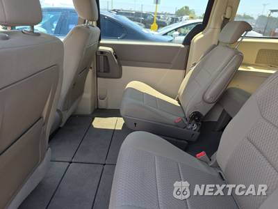 2008 Chrysler Town & Country Touring 121.2" WB - zdjęcie 13 z 30 - miniatura