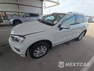 2016 Volkswagen Touareg V6 Sport w/Technology - zdjęcie 1 z 29 - miniatura
