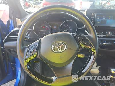 2018 Toyota C-HR XLE - zdjęcie 10 z 31 - miniatura
