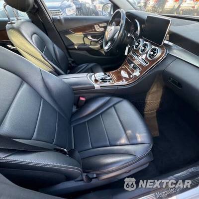 2016 Mercedes-Benz C 300 4MATIC - zdjęcie 5 z 9 - miniatura