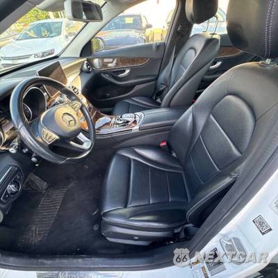 2016 Mercedes-Benz C 300 4MATIC - zdjęcie 6 z 9 - miniatura
