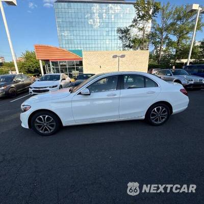 2016 Mercedes-Benz C 300 4MATIC - zdjęcie 7 z 9 - miniatura