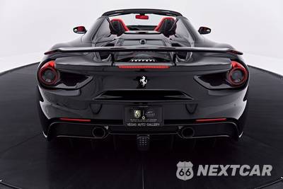 2018 Ferrari 488 Spider Convertible - zdjęcie 43 z 86 - miniatura