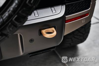 2025 Land Rover Defender 110 OCTA Edition One - zdjęcie 15 z 87 - miniatura