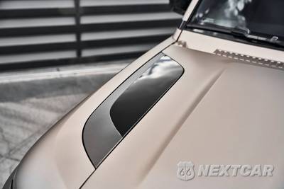 2025 Land Rover Defender 110 OCTA Edition One - zdjęcie 9 z 87 - miniatura