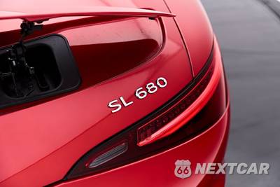 2026 Mercedes-Benz Maybach SL 680 Monogram Series - zdjęcie 38 z 85 - miniatura