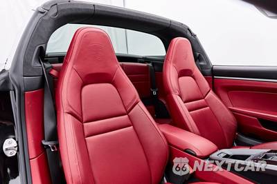 2021 Porsche 911 Targa 4S - zdjęcie 49 z 77 - miniatura