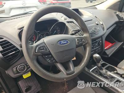 2017 Ford Escape SE - zdjęcie 10 z 37 - miniatura